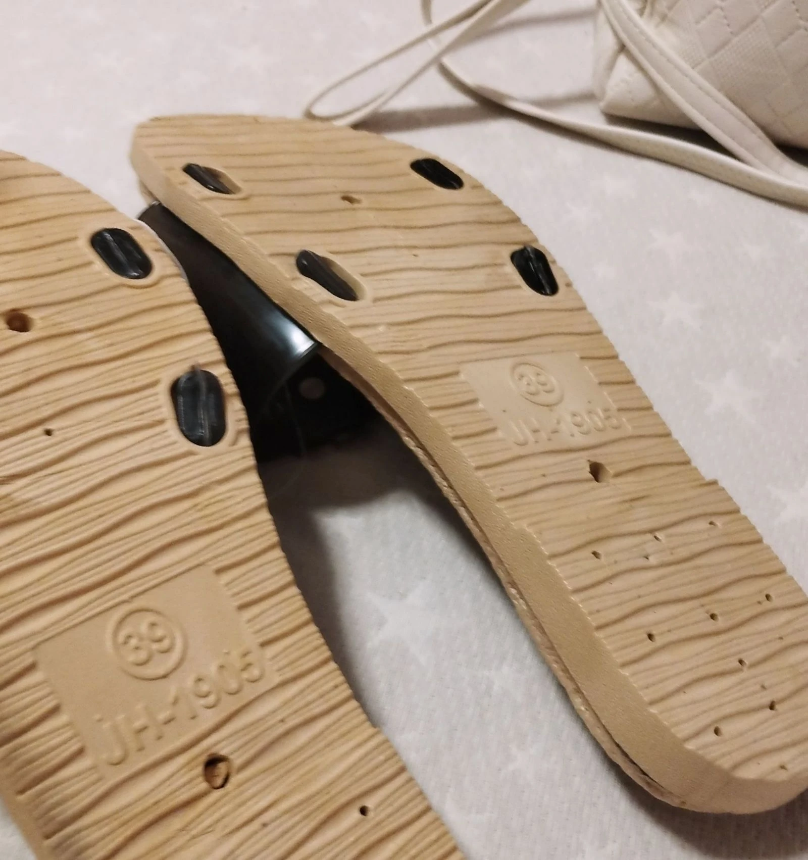 Chinelas de praia muito bonitas tamanho 37 – photo 6